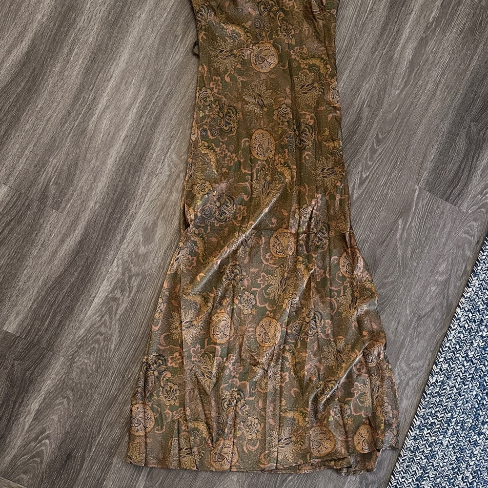Aakaa Earthy Tones Patterned Midi Dress